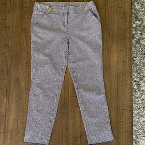 Anne Klein copped pant